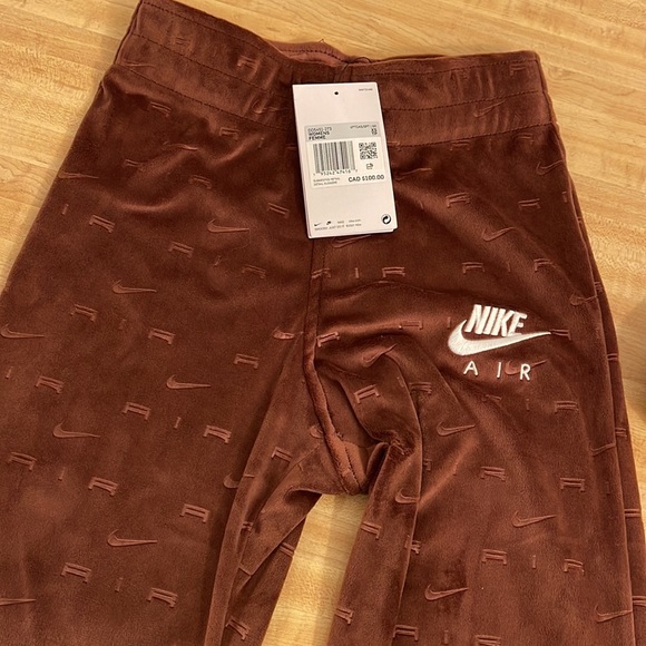 NWT Nike brown stretchy velour flare pants - Picture 2 of 5